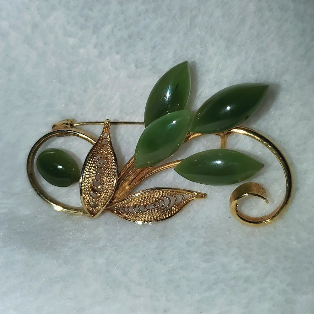 Vintage Gold Tone and Green Leaf Brooch